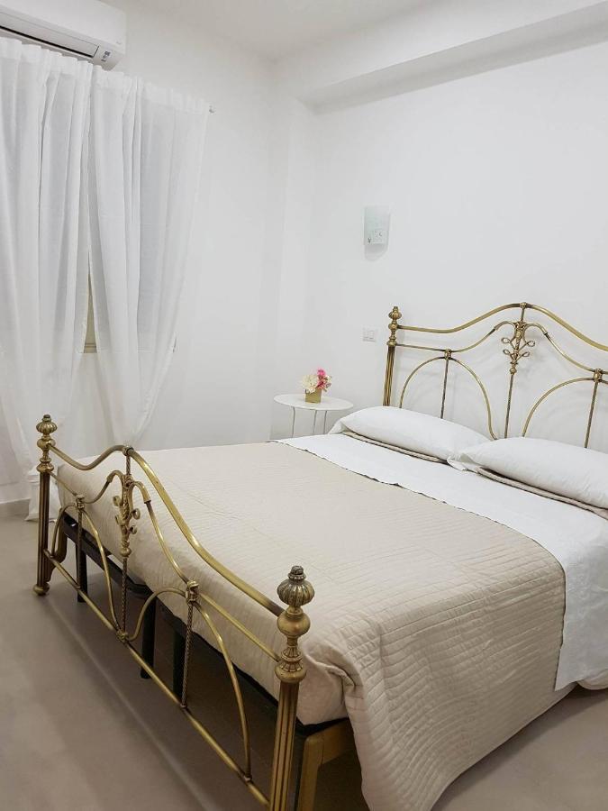 I Tesori Del Mare Bed and Breakfast Letojanni Buitenkant foto